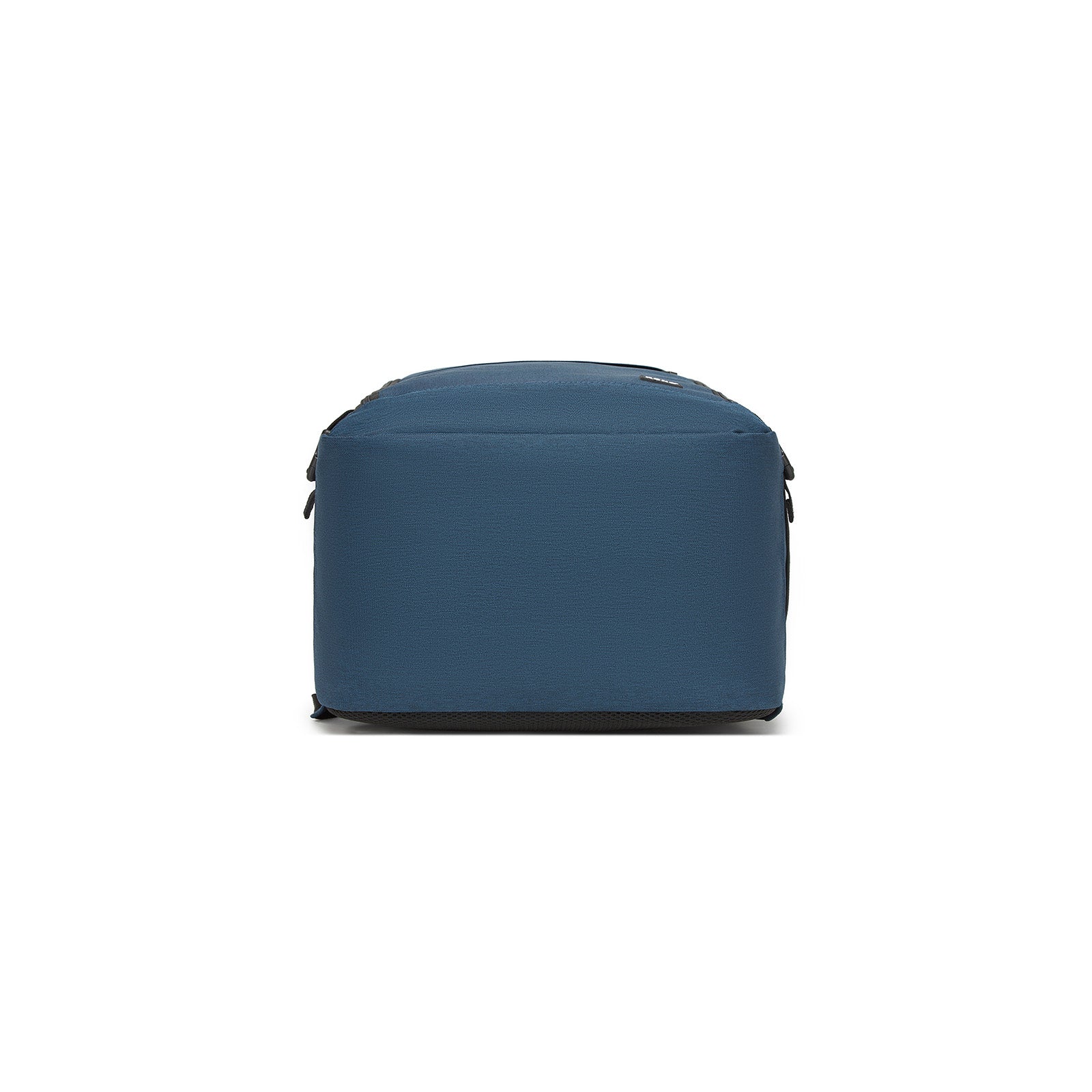 Kono 37L navy travel backpack product view